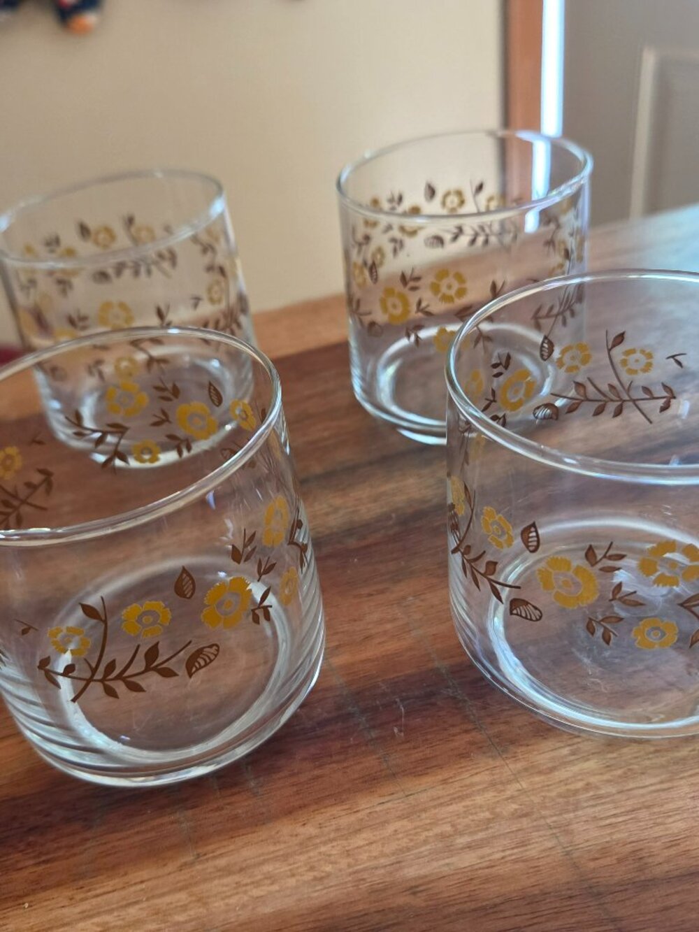 VINTAGE LIBBEY LOWBALL TUMBLERS YELLOW AND BROWN FLORAL DESIGN